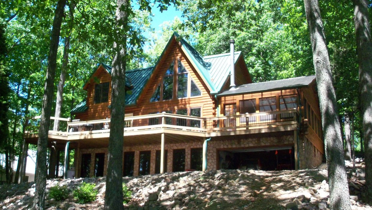 Model Home ReedsLogHomes